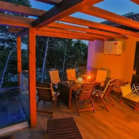 Seaside Penthouse Highlife